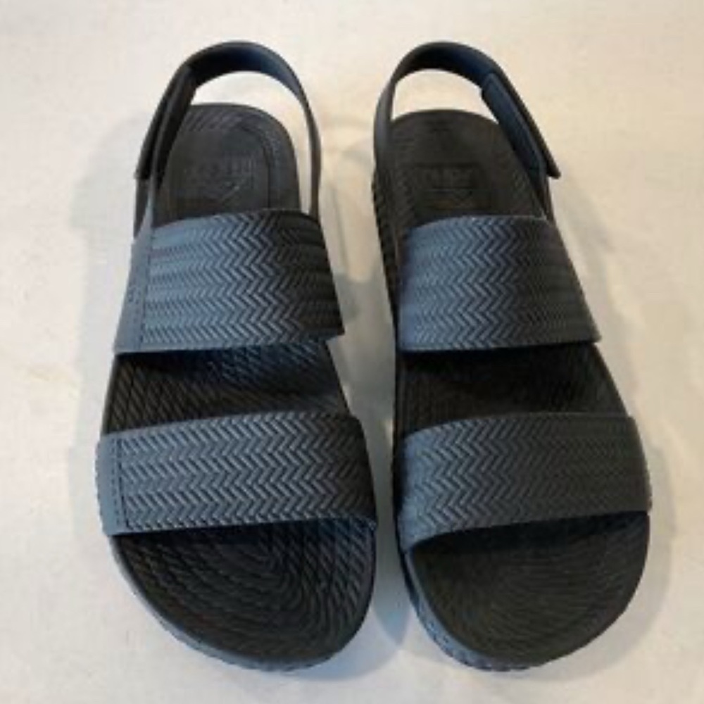 Reef sandals for women